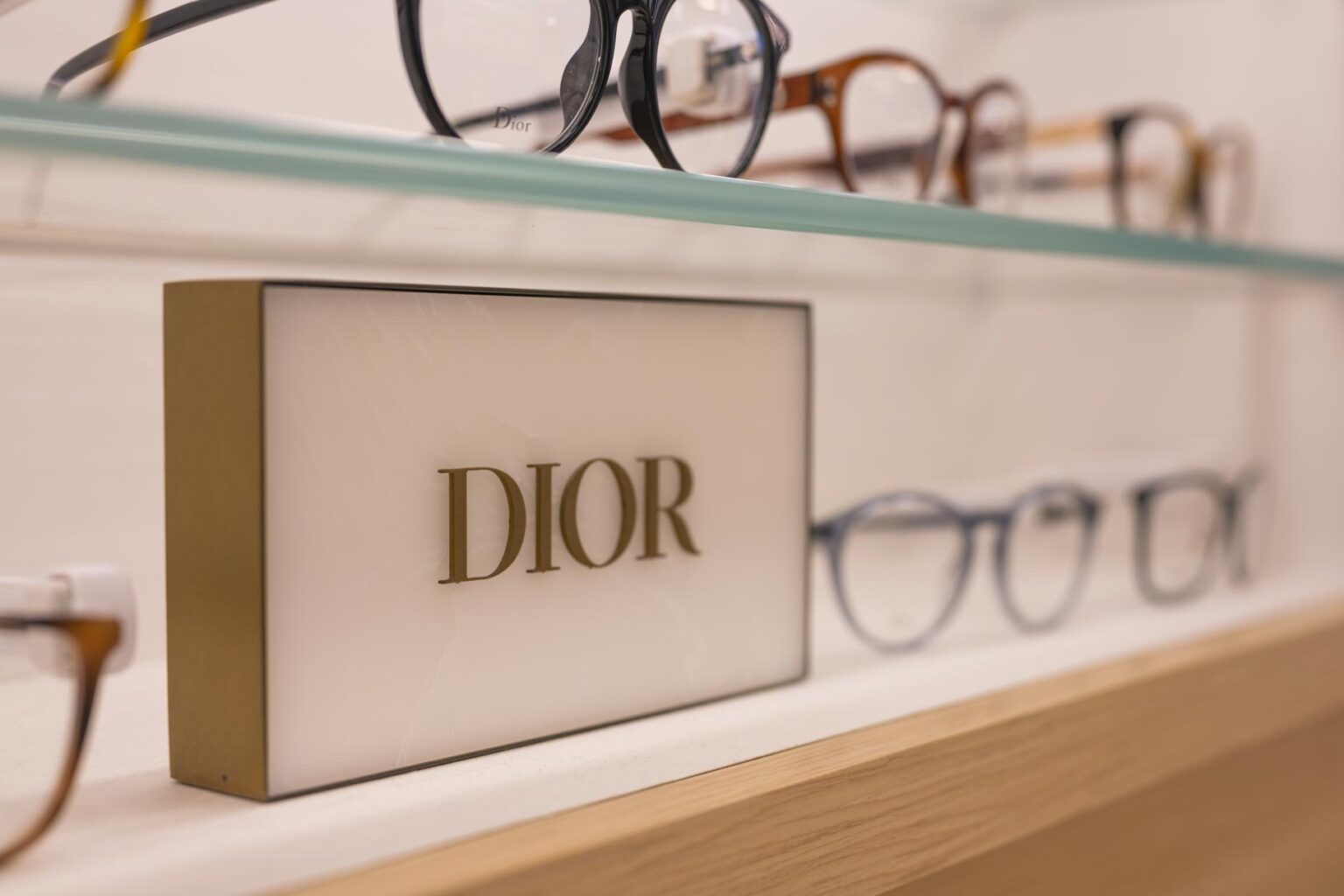 Lunettes de la marque Dior